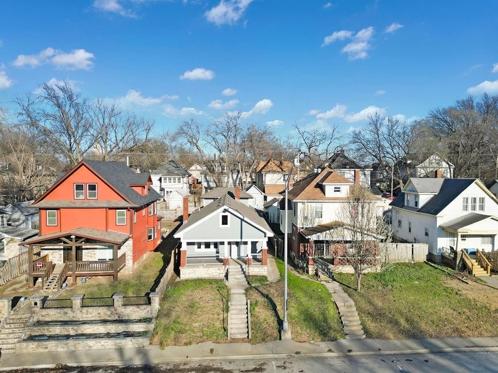 327 N 18th Street — photo 35