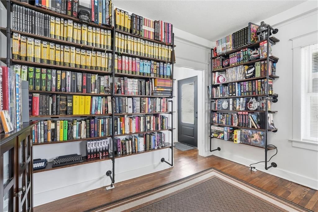 4207 E 61st Street — photo 17