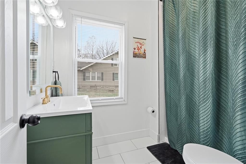 4207 E 61st Street — photo 22