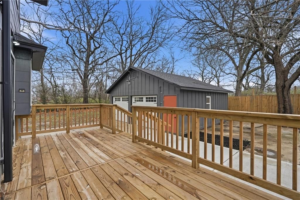 4207 E 61st Street — photo 33
