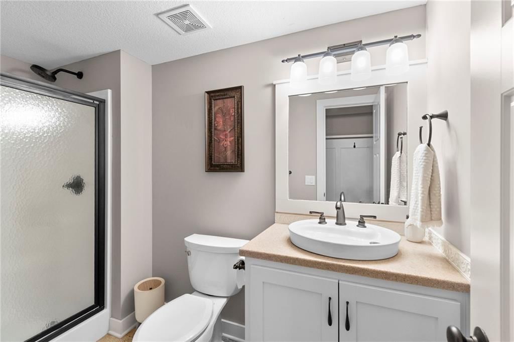 8615 NE 100th Terrace — photo 33