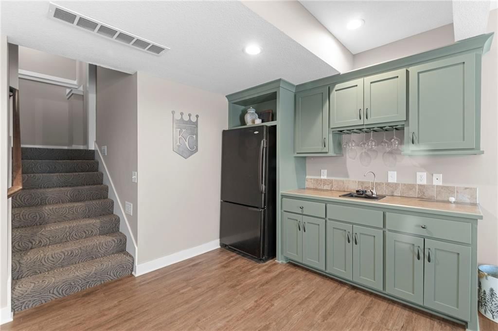 8615 NE 100th Terrace — photo 34