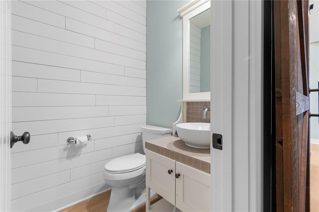 8615 NE 100th Terrace — photo 38