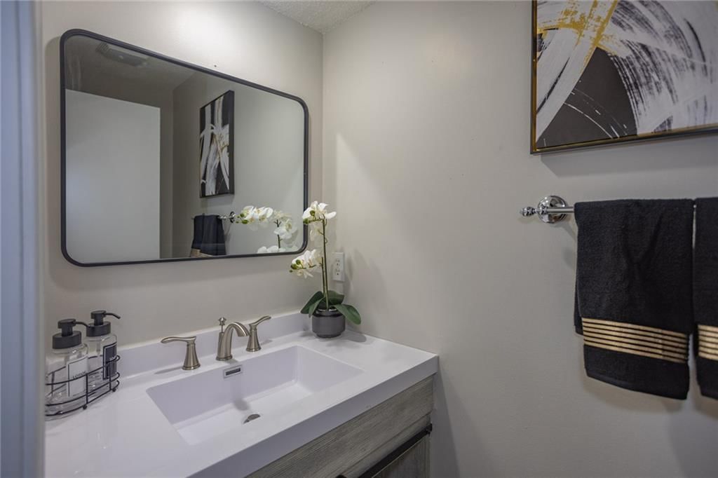 3102 Eaton Street — photo 49