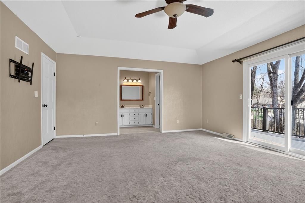 14930 Tomasha Drive — photo 9