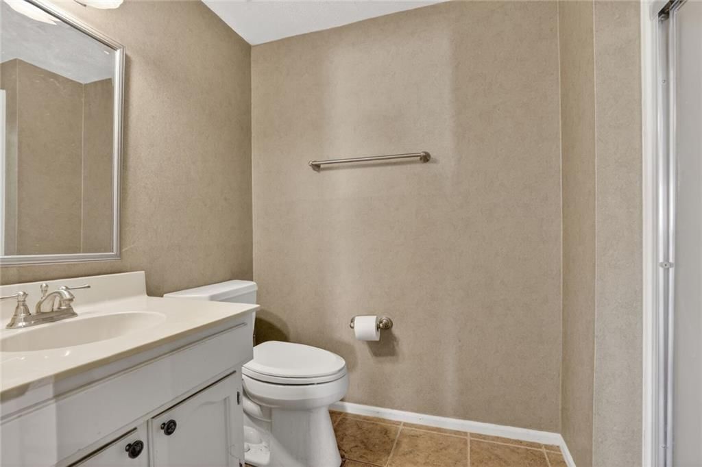 14930 Tomasha Drive — photo 16