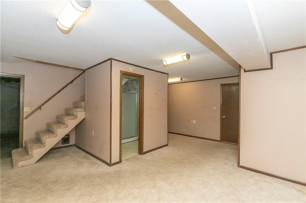 3018 N 153rd Terrace — photo 35