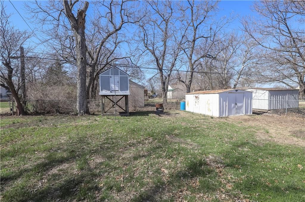 3018 N 153rd Terrace — photo 41