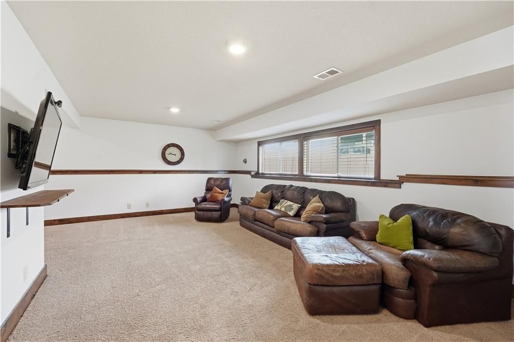 17228 W 198th Terrace — photo 30