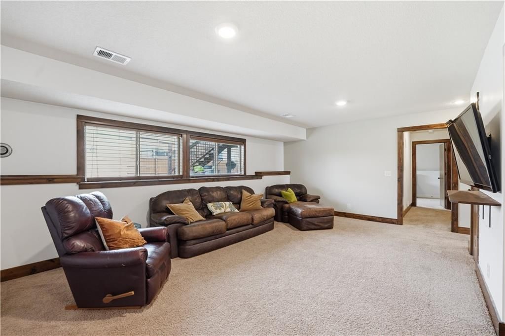 17228 W 198th Terrace — photo 31