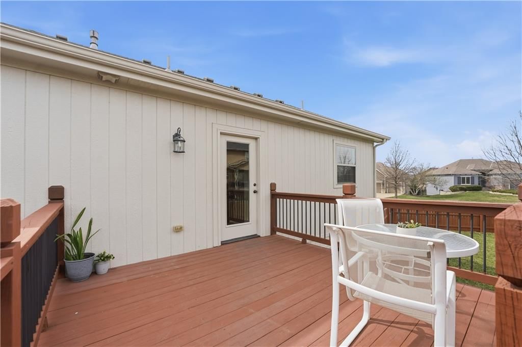 17228 W 198th Terrace — photo 38