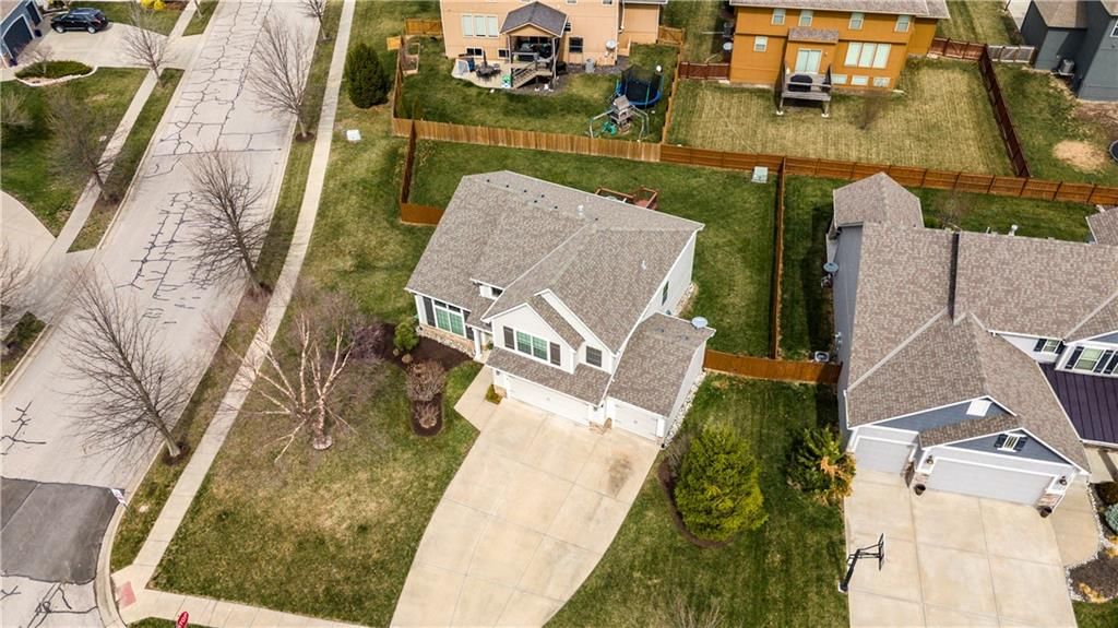 17228 W 198th Terrace — photo 49