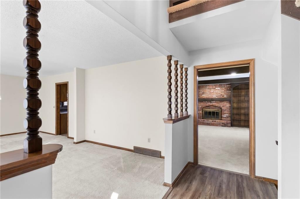 10409 Oakmont Street — photo 3