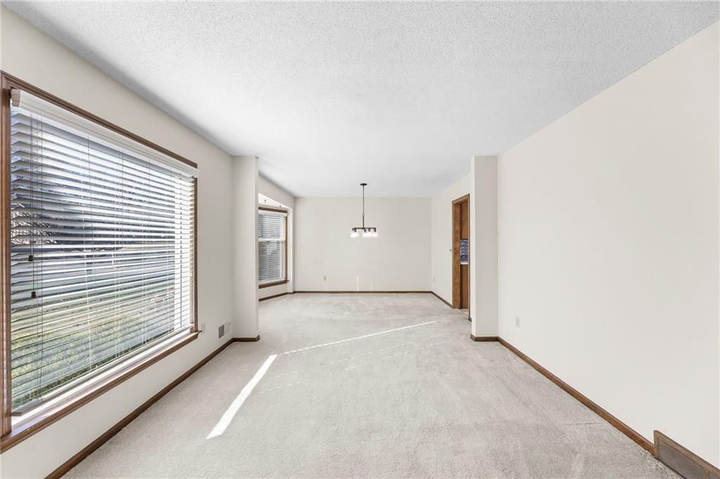 10409 Oakmont Street — photo 4