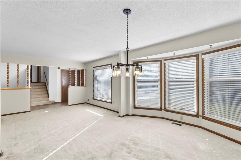 10409 Oakmont Street — photo 7