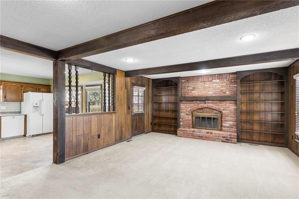 10409 Oakmont Street — photo 10