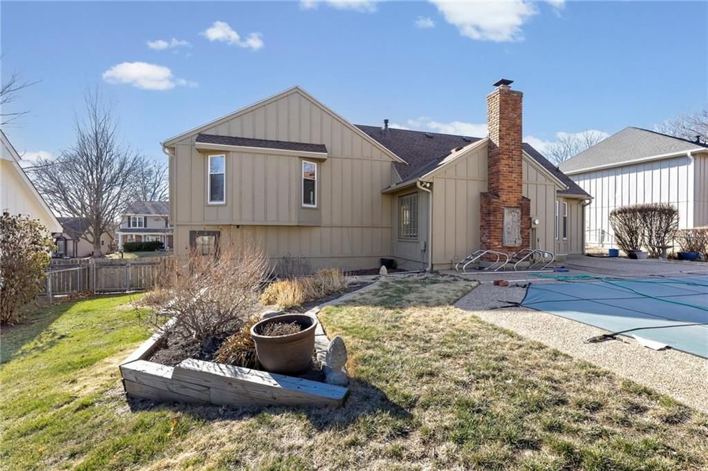 10409 Oakmont Street — photo 36