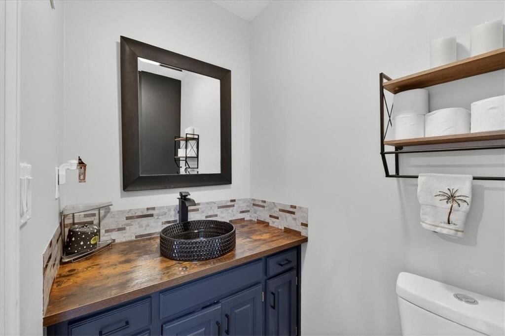 3695 SW Kimstin Circle — photo 10