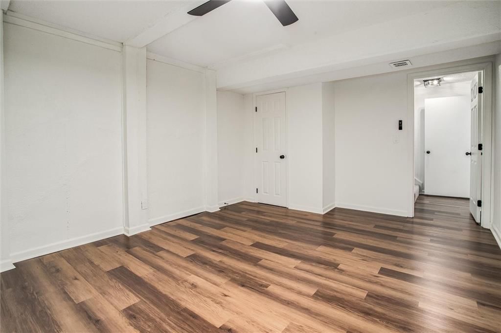 8516 Ditzler Avenue — photo 20