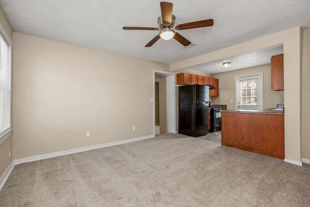9201 McGee Street — photo 5