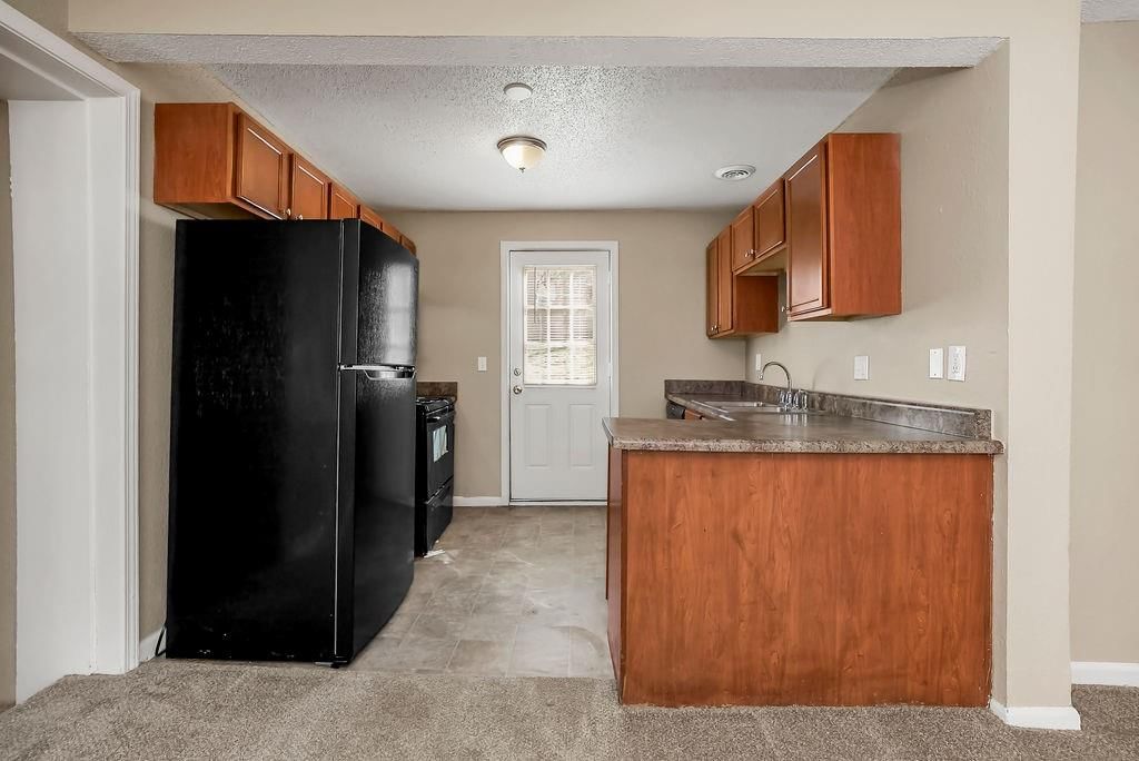 9201 McGee Street — photo 7