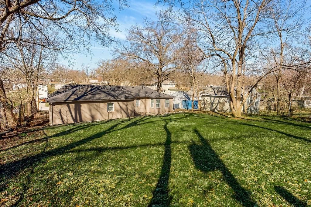 9201 McGee Street — photo 28