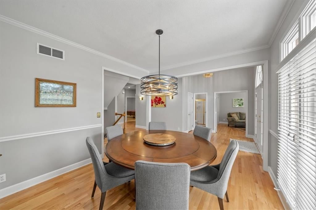 704 NE Ashmont Place — photo 5