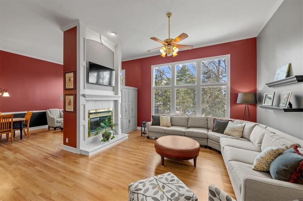 704 NE Ashmont Place — photo 7