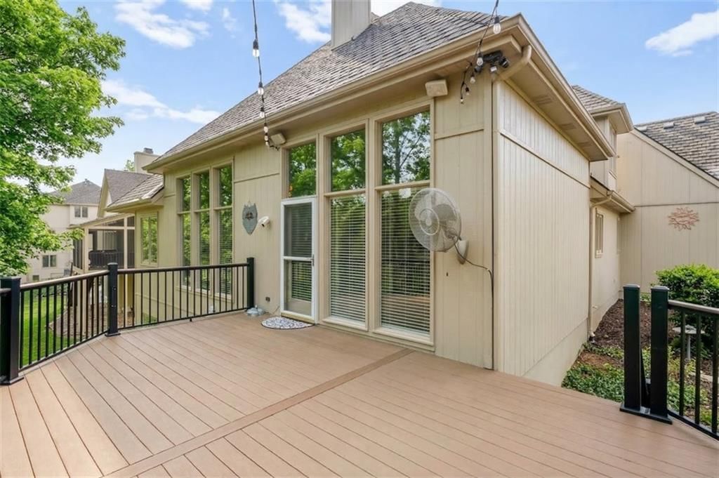 704 NE Ashmont Place — photo 12