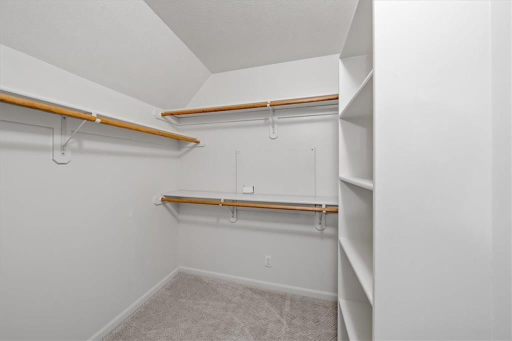 704 NE Ashmont Place — photo 29