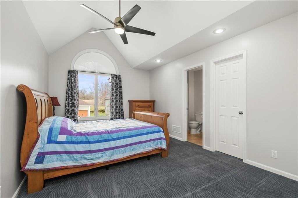 3008 S Granite Avenue — photo 31