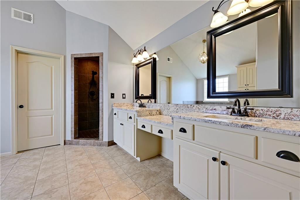11001 W 163rd Court — photo 39