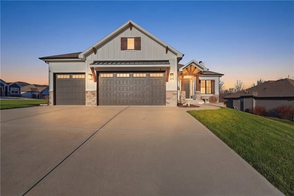 1405 NW Aspen Circle — photo 38