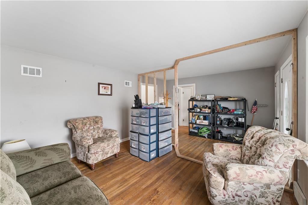 113 N Broadway Street — photo 7