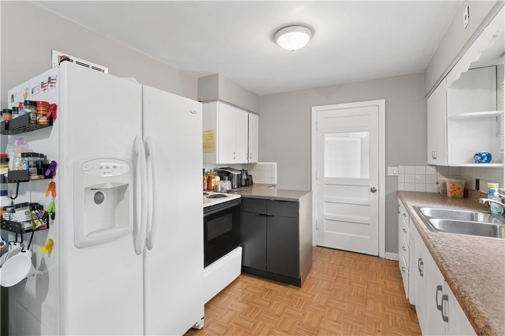 113 N Broadway Street — photo 10