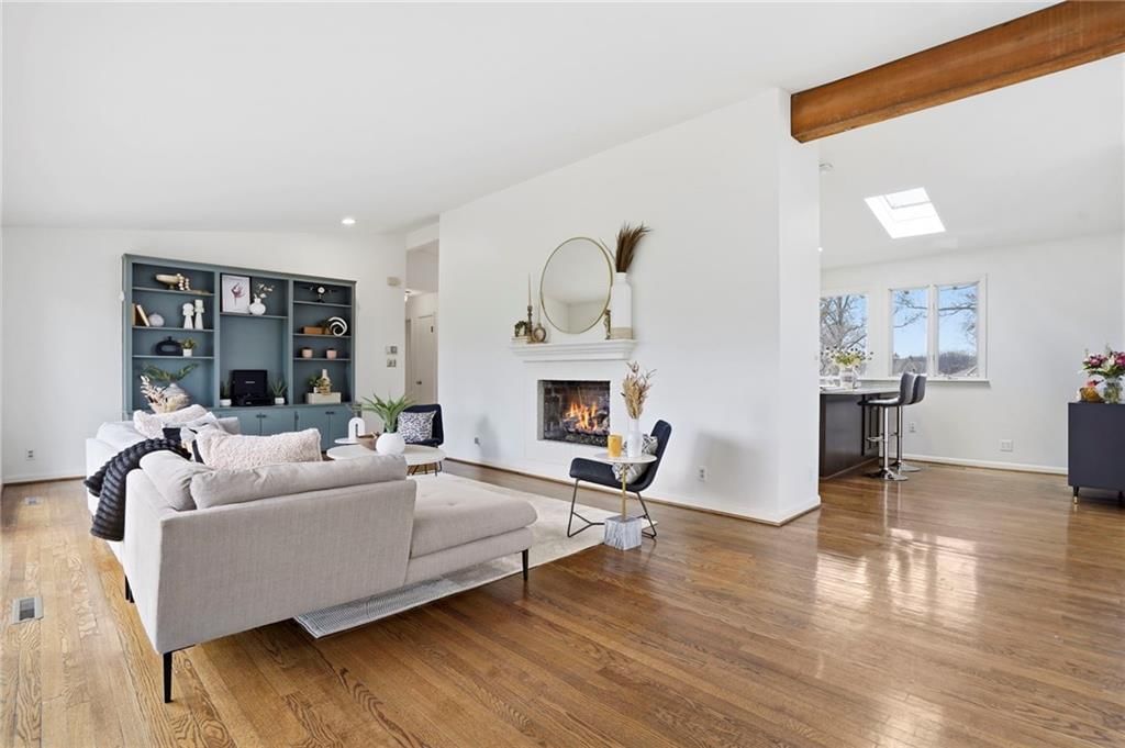 8329 Reinhardt Street — photo 3