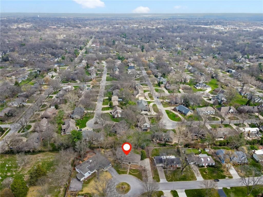 8329 Reinhardt Street — photo 29