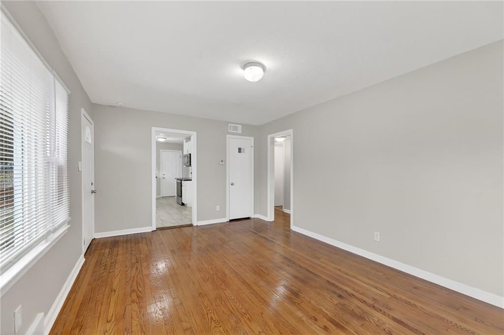 2733 N 47TH Terrace — photo 4