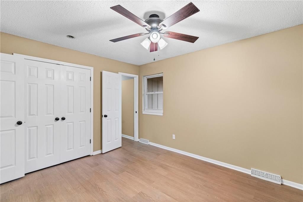5508 NW Meadowvale Drive — photo 14
