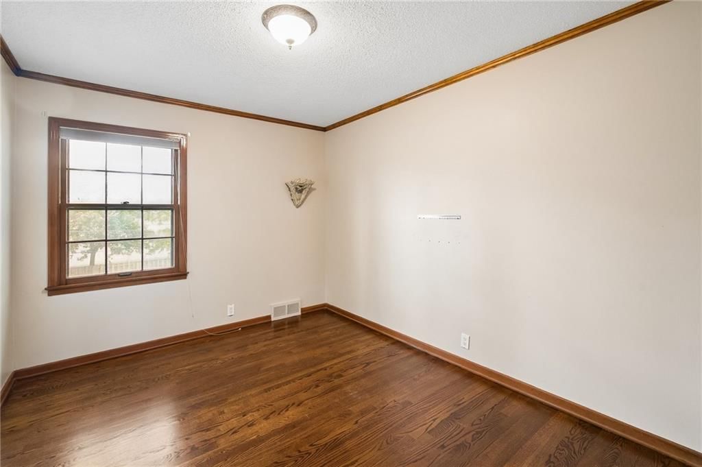 9937 Floyd Street — photo 23