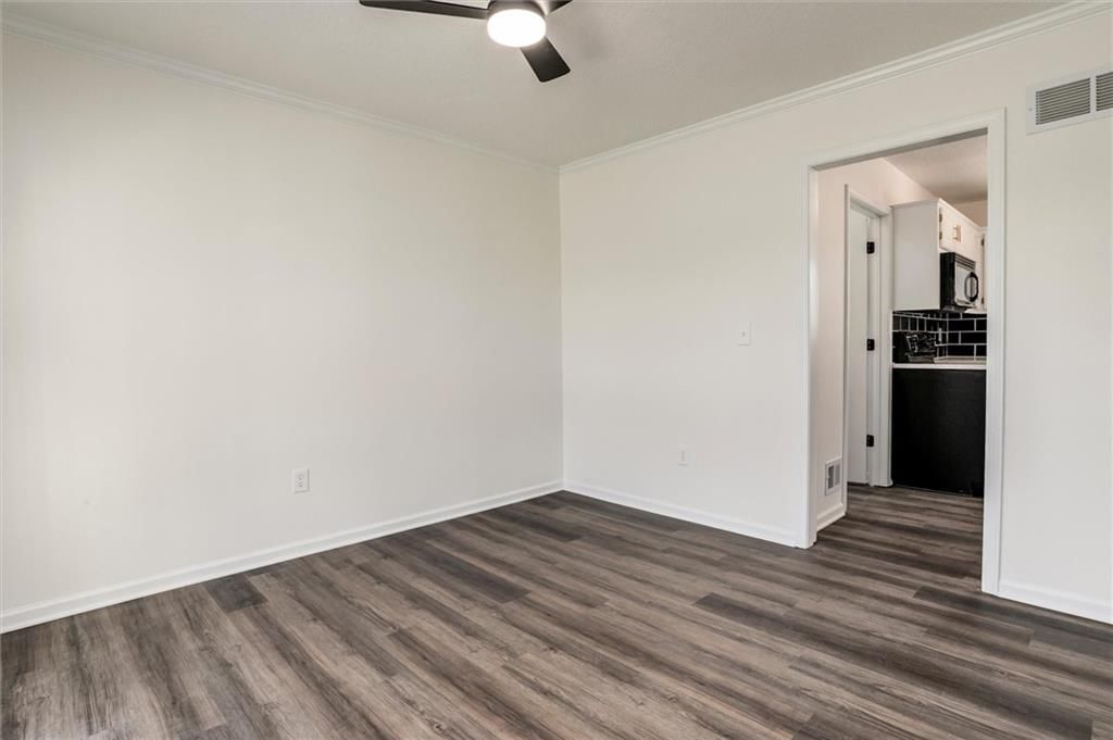 824 S Elk Lane — photo 9