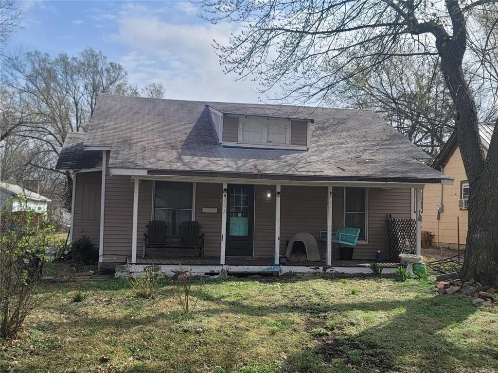 207 S Washington Street, Fort Scott, KS