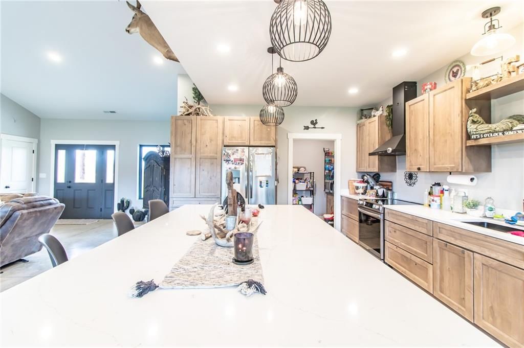 1050 NE 175 N/A — photo 14
