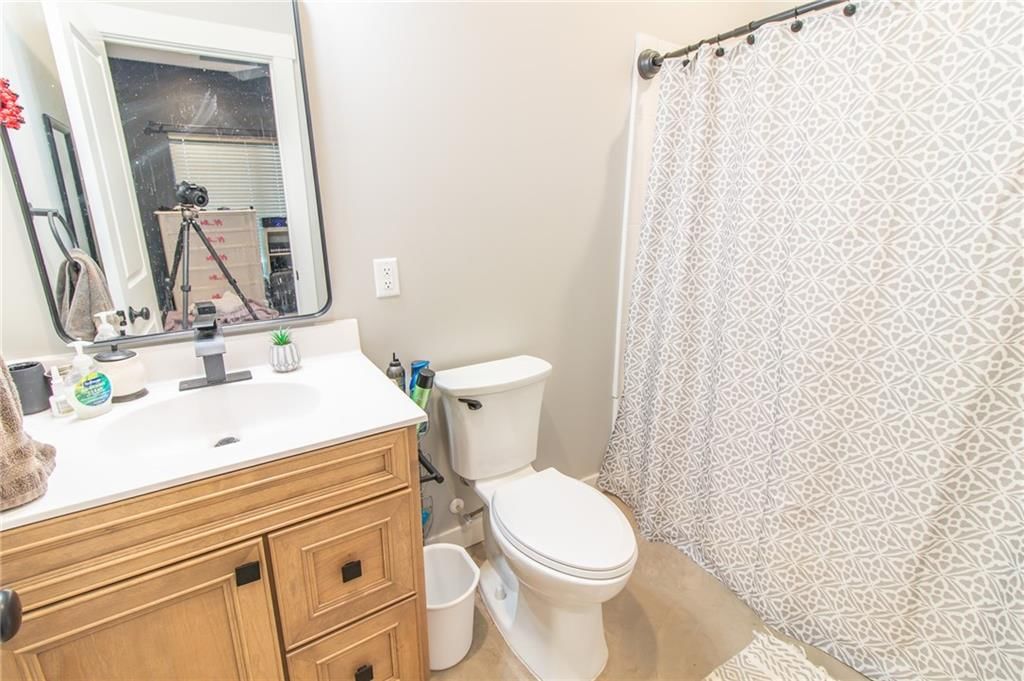 1050 NE 175 N/A — photo 25