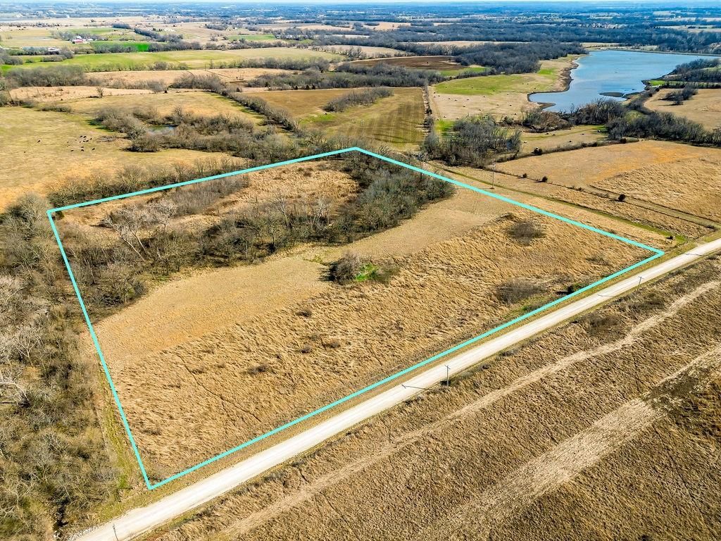 2A Little Road, Garden City, MO