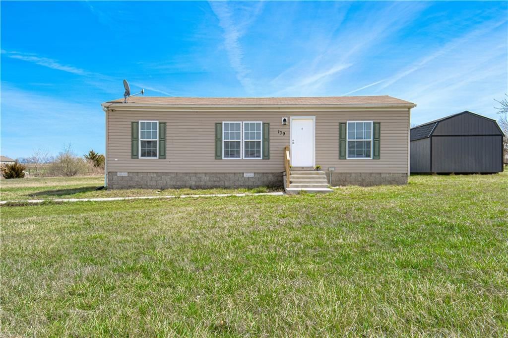 139 SW 1521st Road, Kingsville, MO