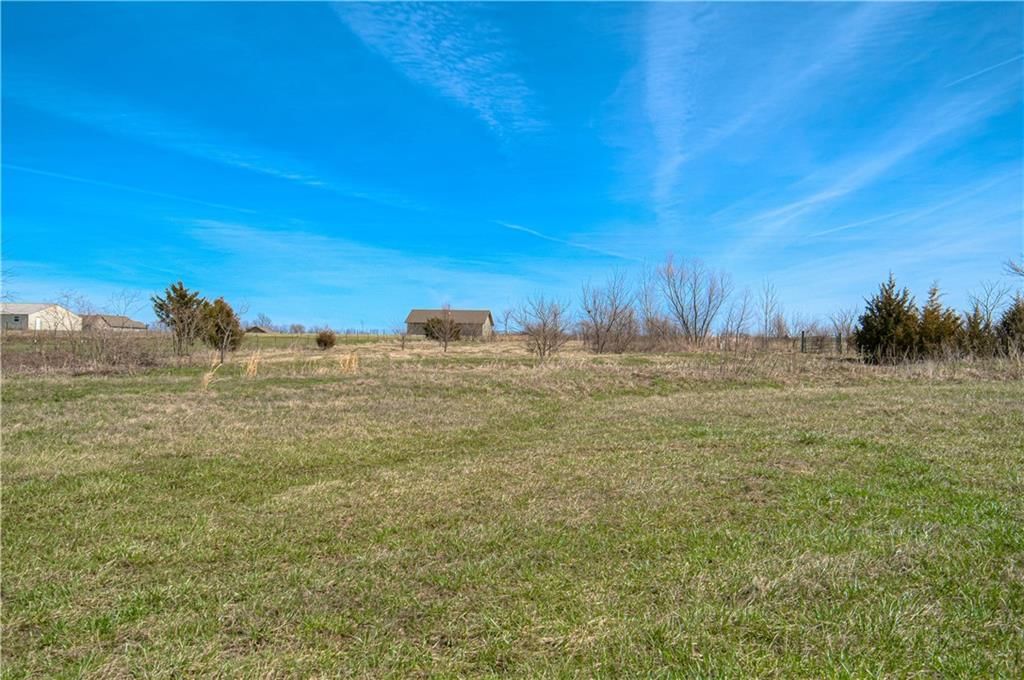 139 SW 1521st Road — photo 3