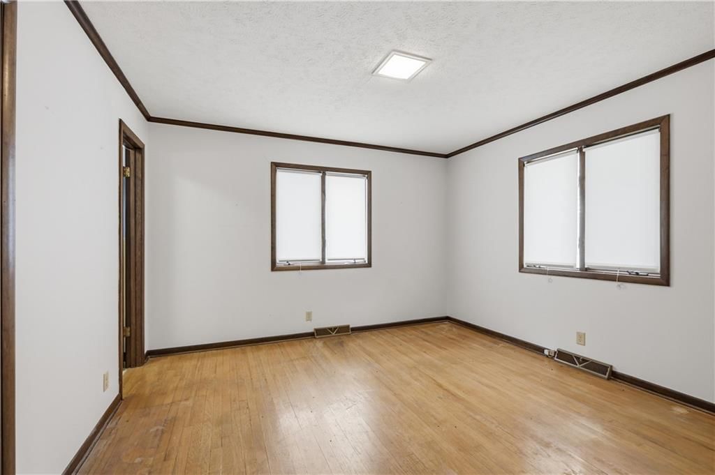 1074 S 240th Street — photo 20