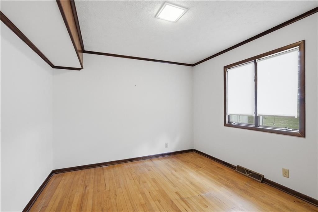 1074 S 240th Street — photo 25