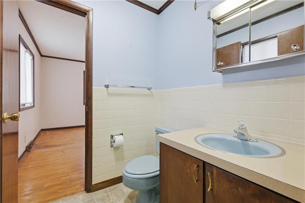 1074 S 240th Street — photo 29